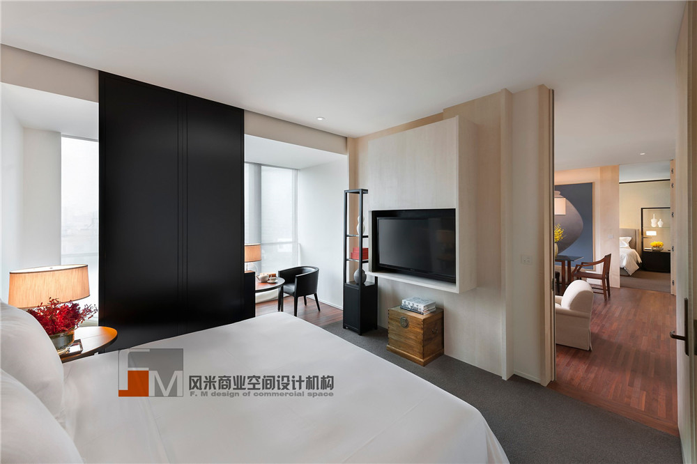 為了這家酒店，志明與春嬌從香港飛到了臺(tái)北！